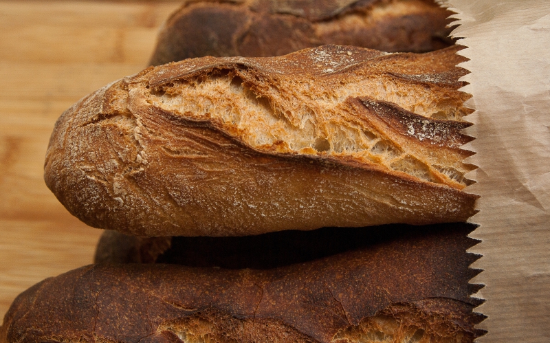 vitrine-HYERES-min_dish-food-baking-cuisine-bread-bakery-399077-pxhere.com